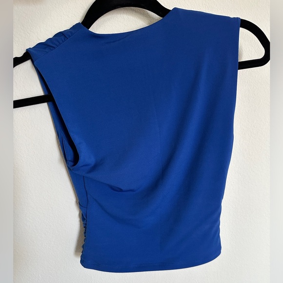 Blue Abercrombie crop top - Picture 2 of 2